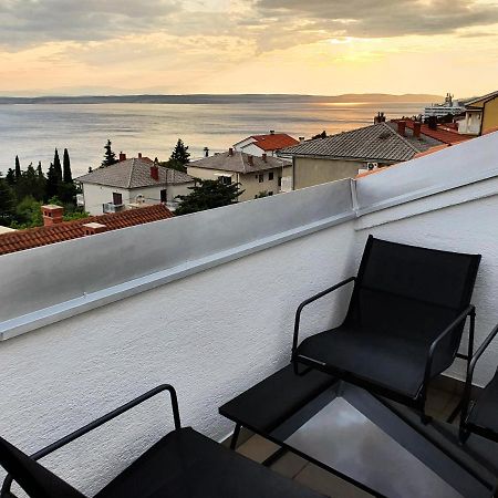 Breathtaking Seaview App Barac On Separated Floor Crikvenica Extérieur photo